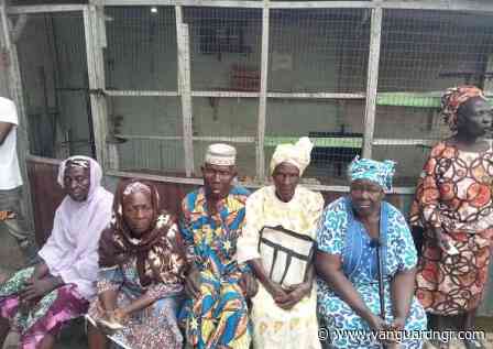 Osun Election: Suspected thugs disrupt voting at Aregbesola’s unit