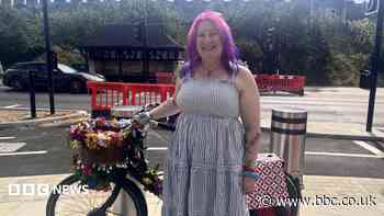 Campaigners call for station cycle lanes to open