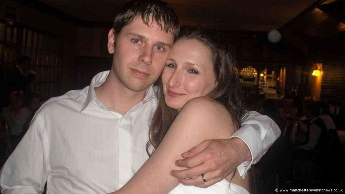 Mum-of-five, 39, dies from heart attack after 80-minute wait for ambulance as husband desperately tried to save her