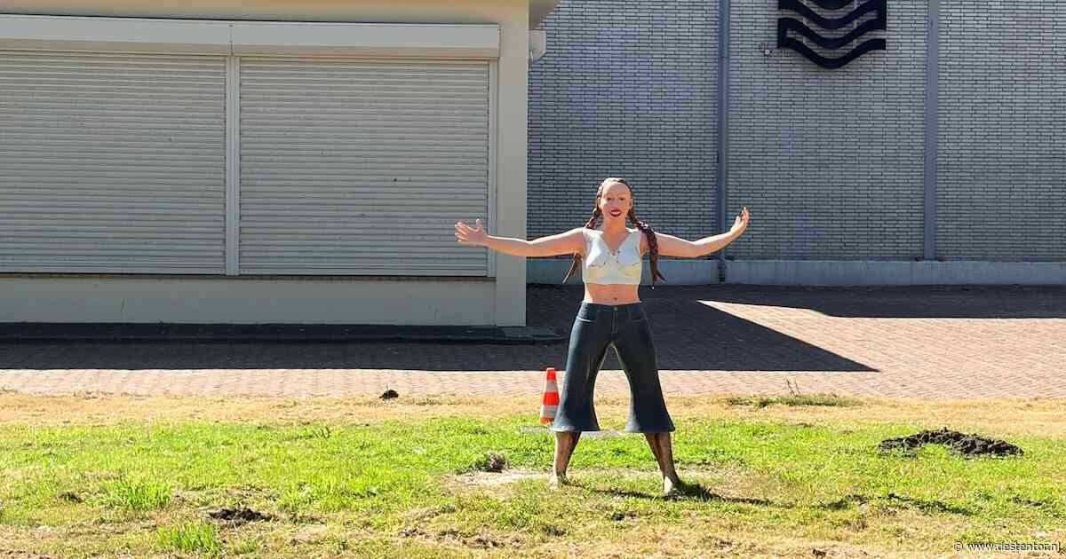 Mysterie: dit is het verhaal achter de ‘plassende vrouw’ langs de Amstelveenseweg
