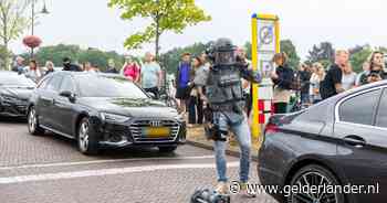 LIVE | Zwaarbewapende politie vanwege ‘uitzonderlijke calamiteit’ in Ommen: ‘Kom niet naar het centrum’