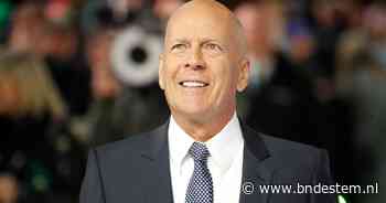 Bruce Willis aanwezig bij bruiloft van dochter Tallulah, Vogue deelt foto’s: ‘Teder moment’