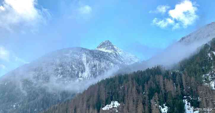 British hikers with prams and ‘zero’ equipment rescued from 7,600ft up in the Alps