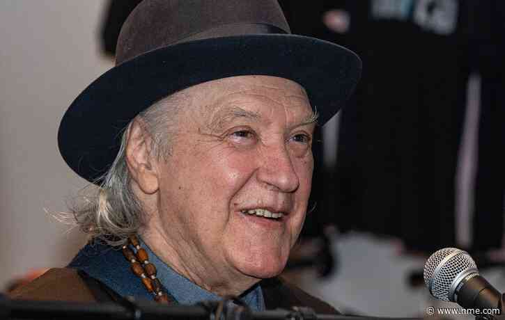 The Kinks’ Dave Davies clarifies comments on The Beatles, calling John Lennon “difficult”
