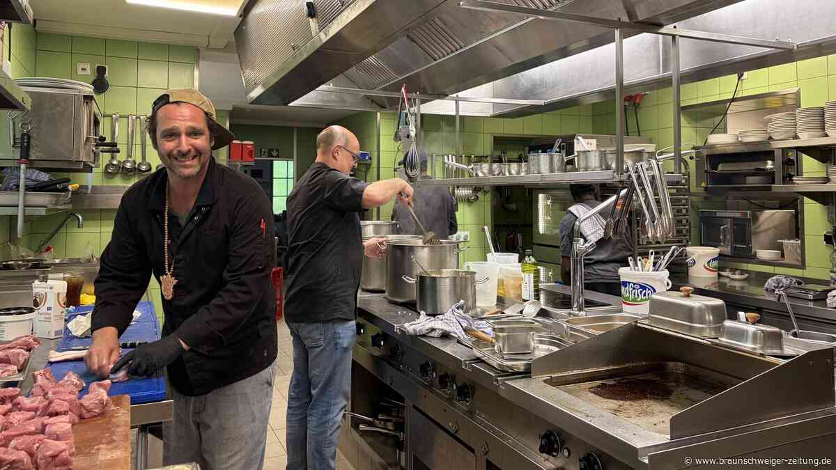 Jubiläum in Traditions-Restaurant im Kreis Helmstedt, wo acht Köche zaubern