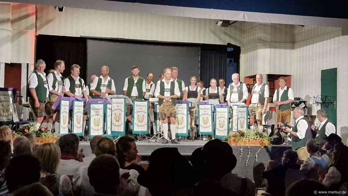 Schlosskonzert muss wegen Regens umziehen – Phantom erscheint auf der Bühne