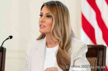 Ex-Aide Says Melania Won't Leave Trump Over Him Being 'an Idiot', Claims 'They're Not Living Together'