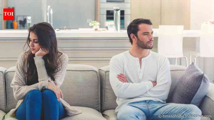 Small Issues Trigger Divorce: experts link tiny fights to deeper hurt; younger couples prioritise emotional wellbeing