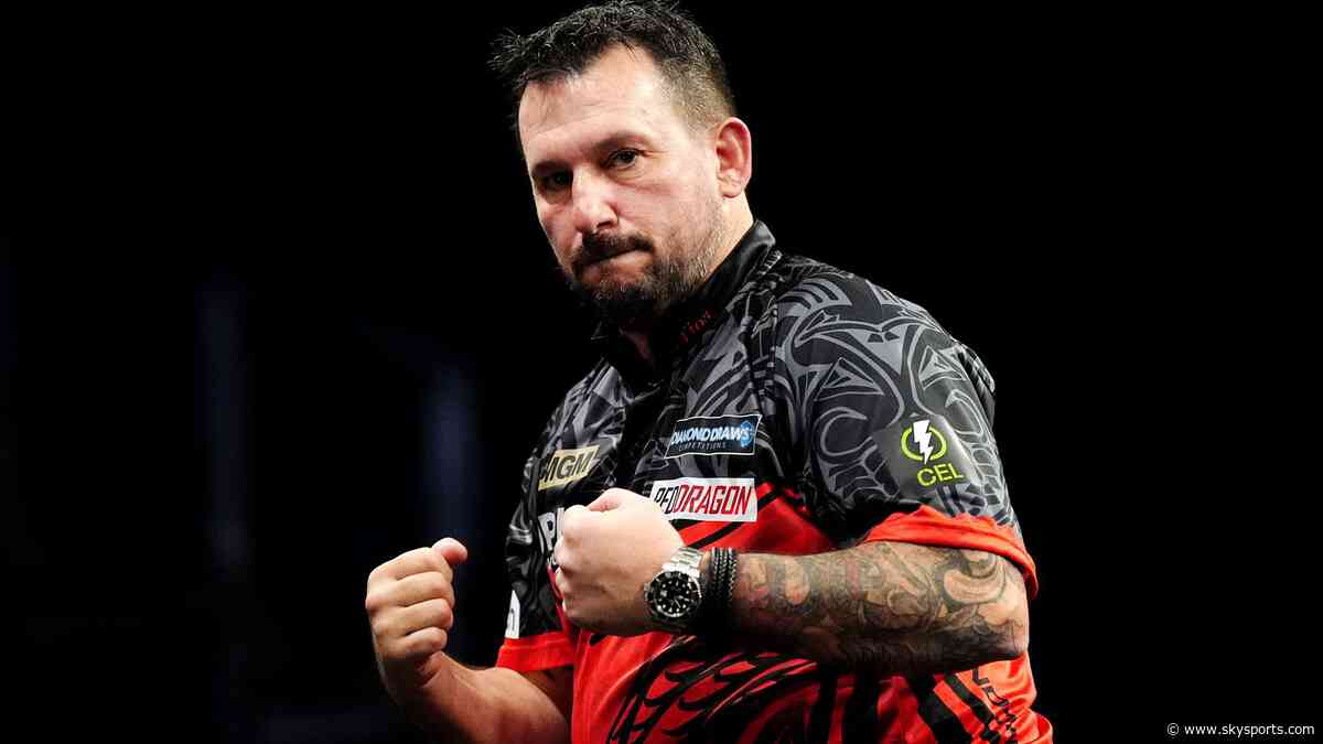 Clayton blows Price away in New Zealand Darts Masters final