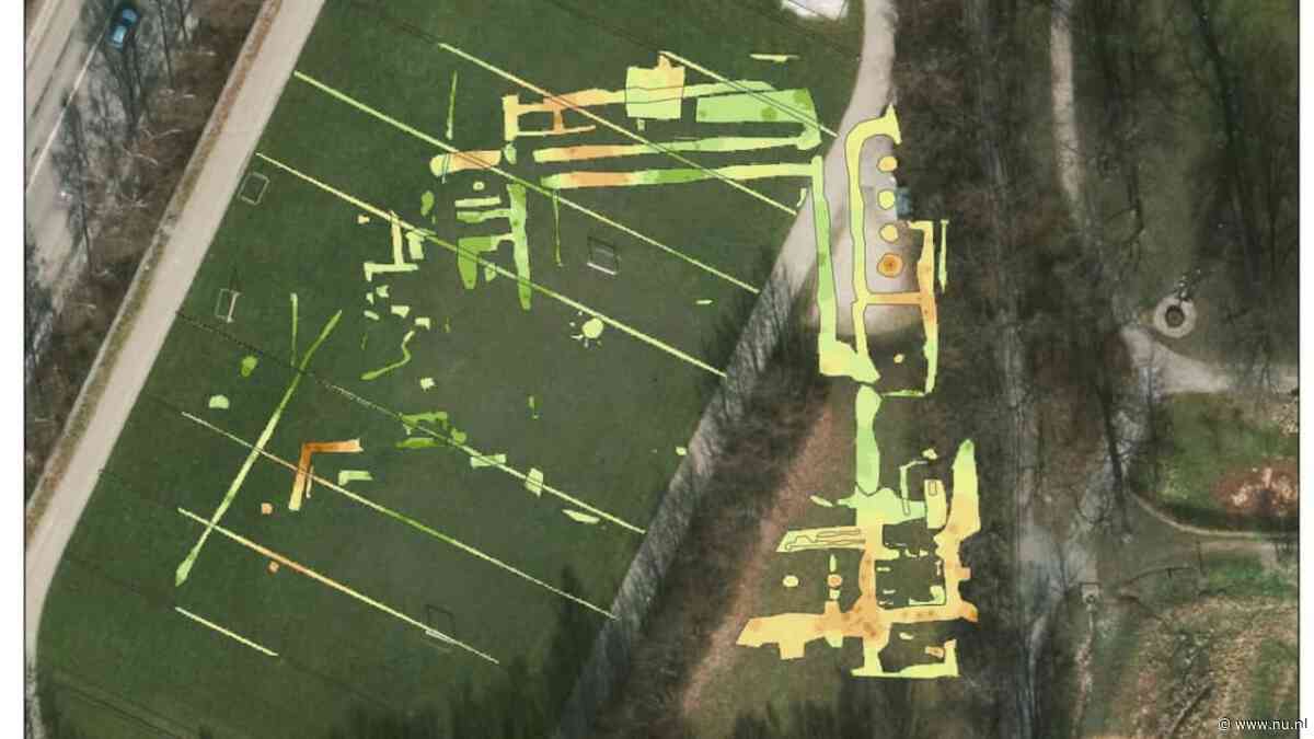 Verloren gewaand klooster uit 1256 ontdekt onder sportveld in Denemarken