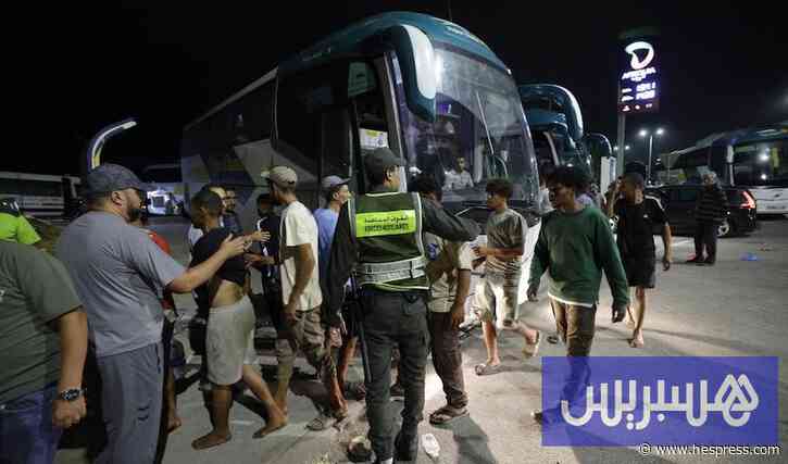 الأمن يضبط مرشحين للهجرة في الفنيدق ..  ويوقف عشرات المحرضين