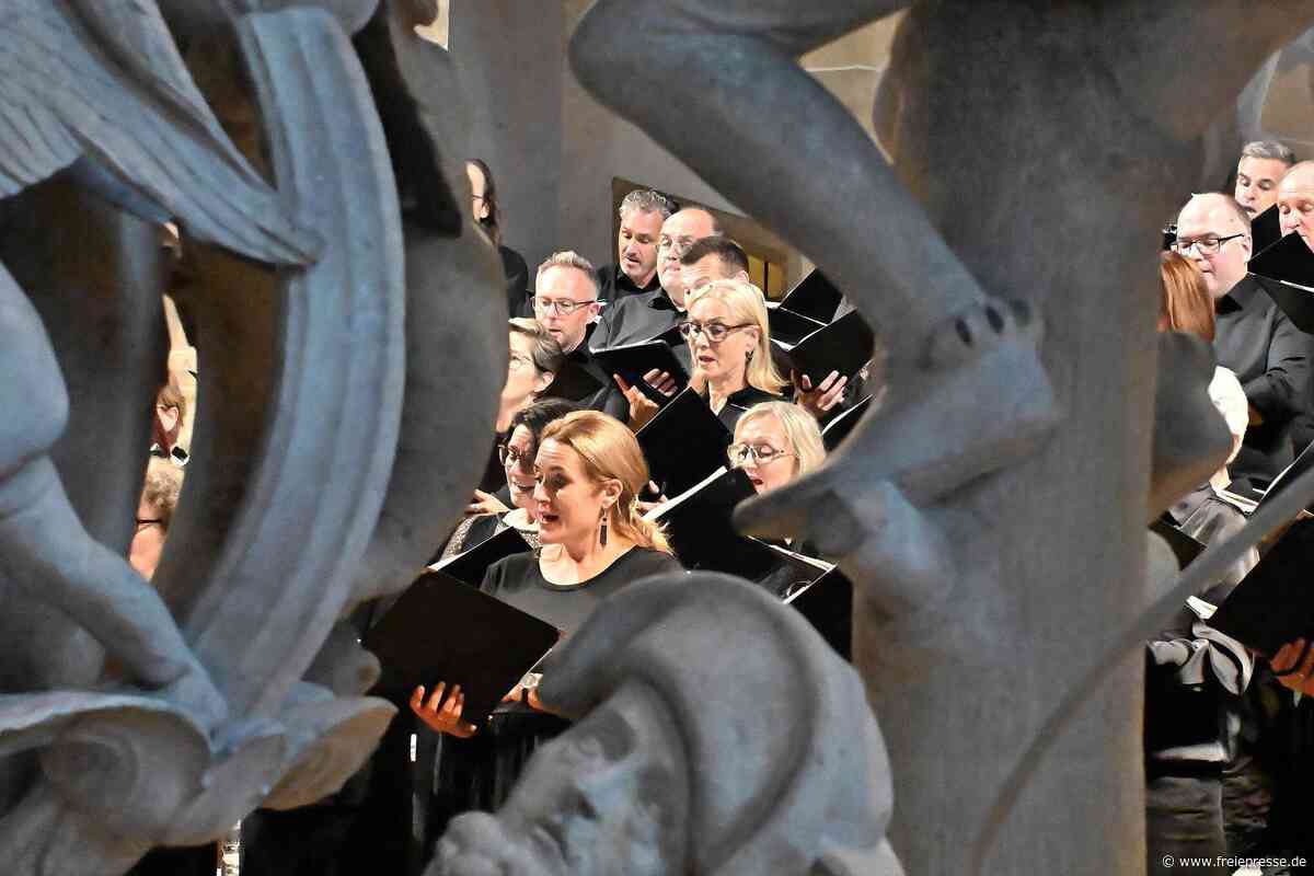 MDR-Musiksommer im Freiberger Dom: Singen wie aus einem Mund