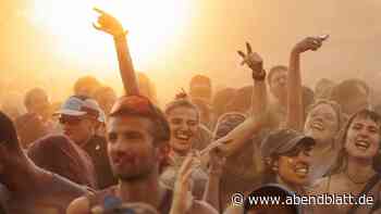 Dockville in Hamburg: Musik, Kunst, Vielfalt und Gemeinschaft – bei 35 Grad