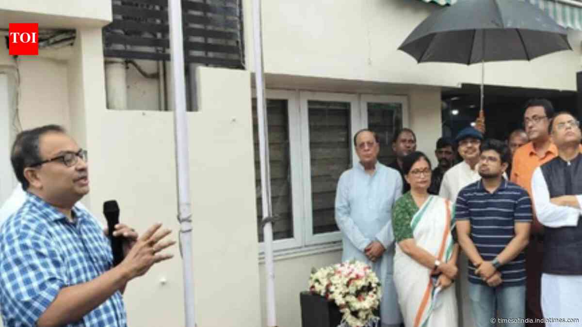 TMC MLA Kunal Ghosh attends rebel camp’s Independence Day event, sparks speculation