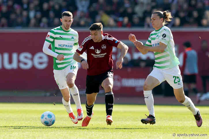 🤯 Fan groups scrap choreos before kick-off: trouble at 2. Bundesliga derby
