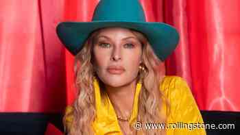Elizabeth Cook, Rocked by the Death of Todd Snider, Finds Strength on a New Album