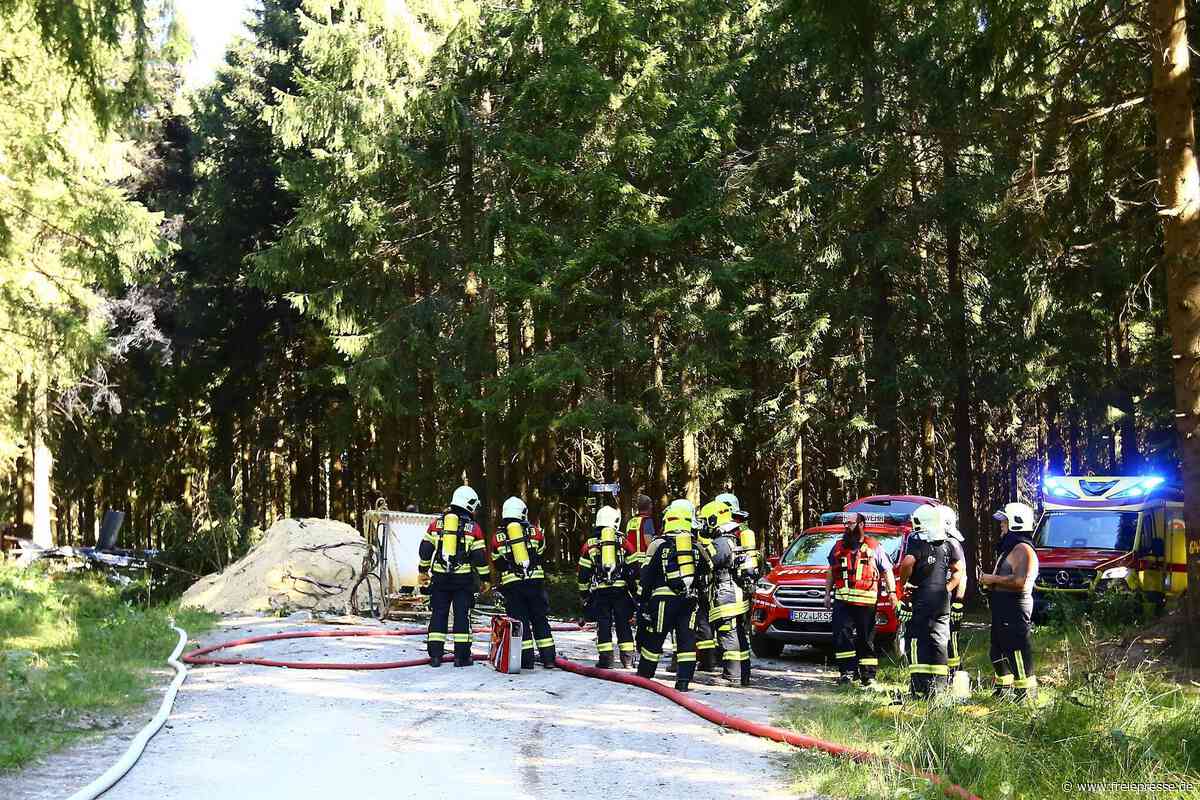 Hubschrauberabsturz im Erzgebirge: Behörden heben Absperrung der Unglücksstelle wieder auf