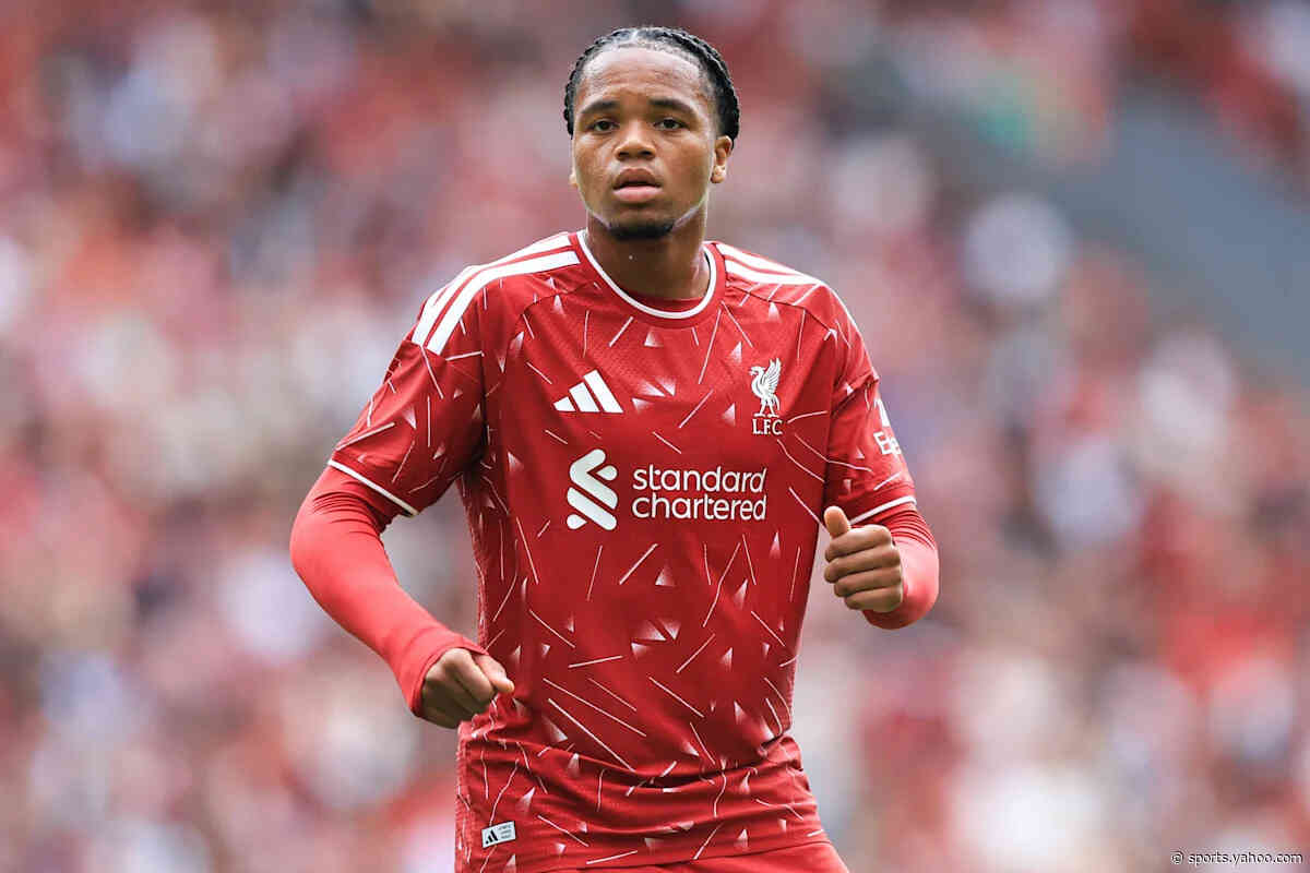 Report: Liverpool expect to reach agreement with forward after fresh talks