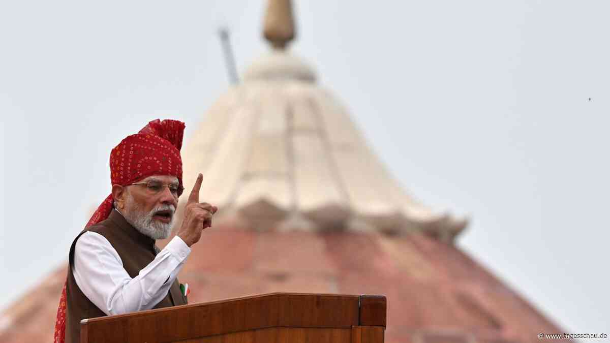 Indiens Premier Modi verspricht der Jugend Gratis-Kurse