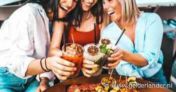 Wil je geen alcohol drinken maar wel meetoasten? Dit zijn dé alcoholvrije drankjes van deze zomer