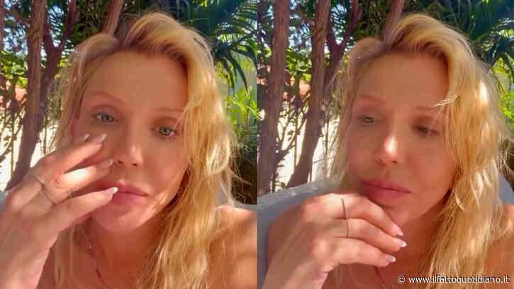 “Ho perso tutti i capelli e pesavo 45 chili. Il mio corpo è semplicemente esploso, sono quasi morta”: la confessione di Courtney Love
