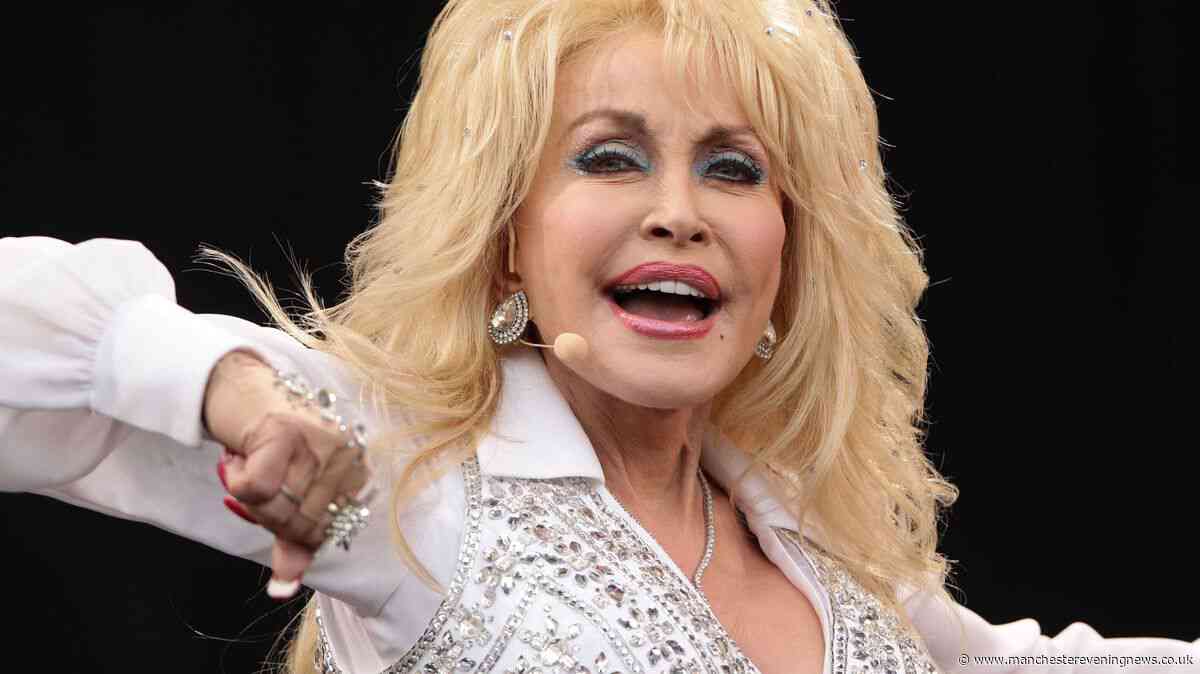 Dolly Parton cancels appearance at Dollywood event - 'I had a few health issues'