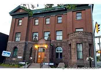 Abstract artist featured at Sault museum
