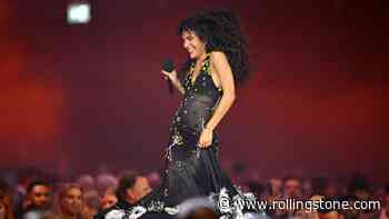 Olivia Dean Delivers Lessons in Love and One Hell of a Show at Madison Square Garden