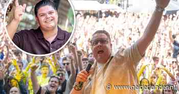 Na Cheerio en Zwoele zomernachten staan Justen en Rutger nu samen op de Groesbeekse kermis