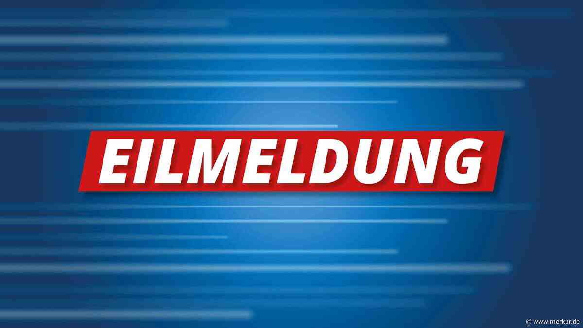 Münchner Kirche brennt – Feuerwehr im Großeinsatz