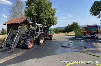 POL-PDTR: In Brand geratener Traktor auf der L 143