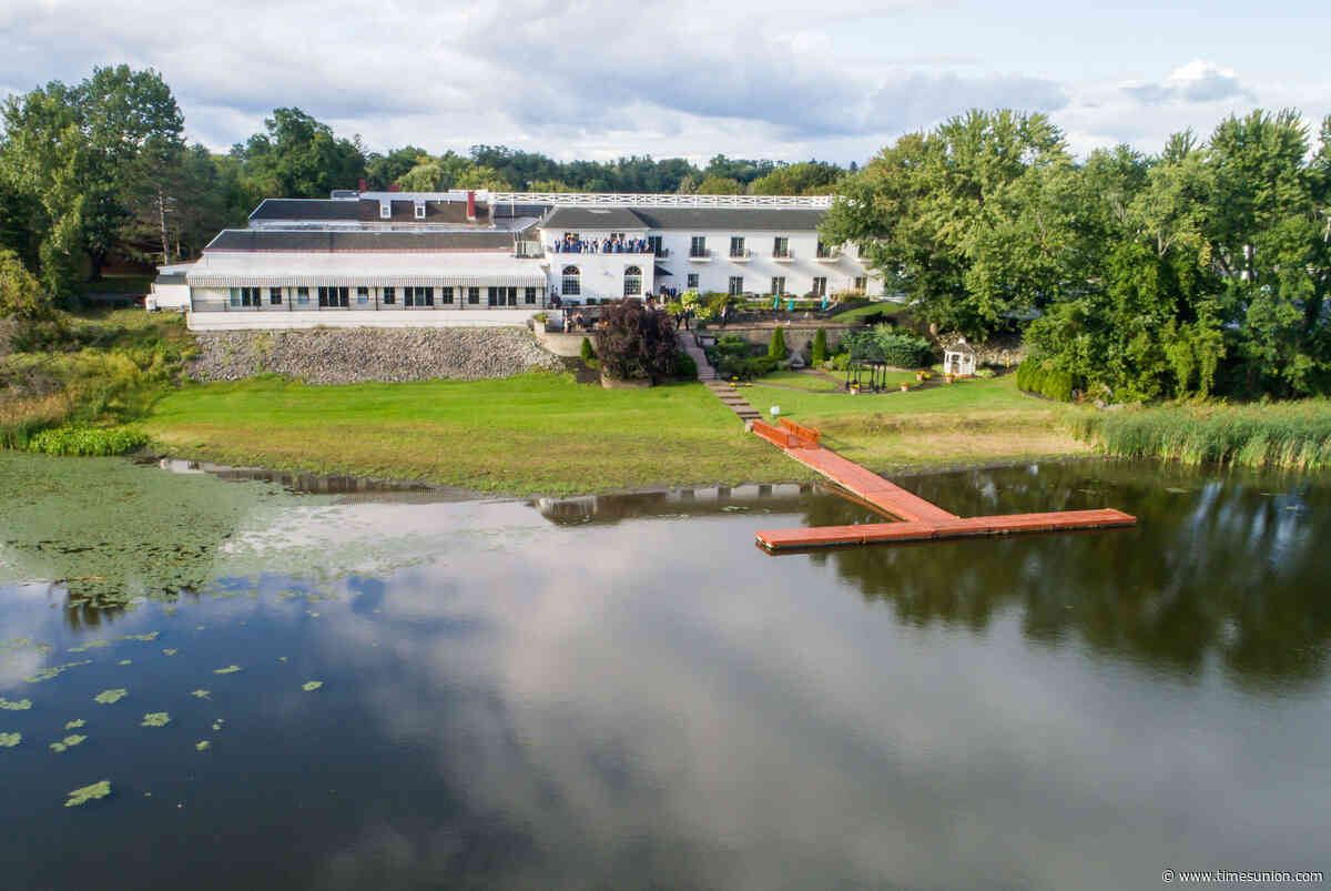 Angelo Mazzone puts Glen Sanders Mansion up for sale with $8 million asking price