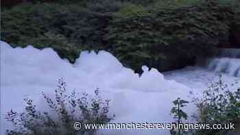 Bizarre 'foam iceberg' forms on Middleton river as Environment Agency called in