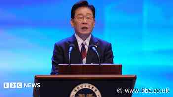 South Korea proposes talks to officially end war with North