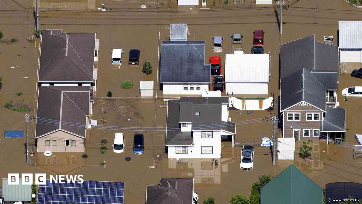 'Unprecedented' rain in Japan kills eight people