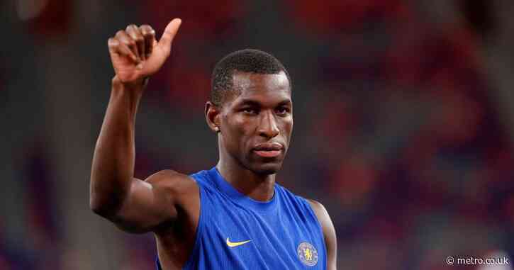 Chelsea respond to Tottenham transfer interest in Nicolas Jackson