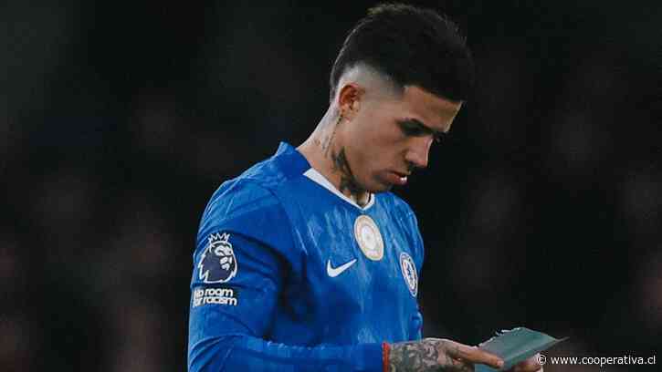 Enzo Fernández recibió pifias de hinchas de Chelsea en Stamford Bridge