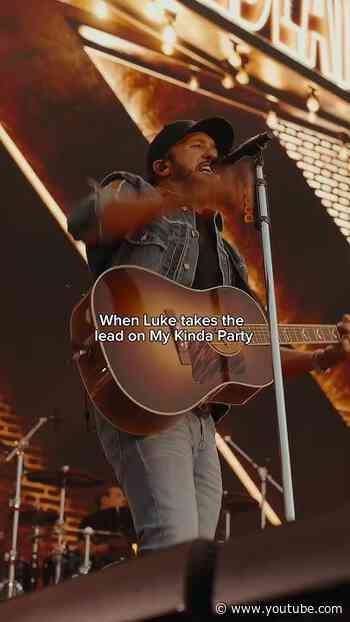 Watch out there’s a new redneck romeo in town #DoubleDownTour