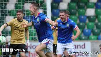 Linfield bounce back as Glentoran falter in derby