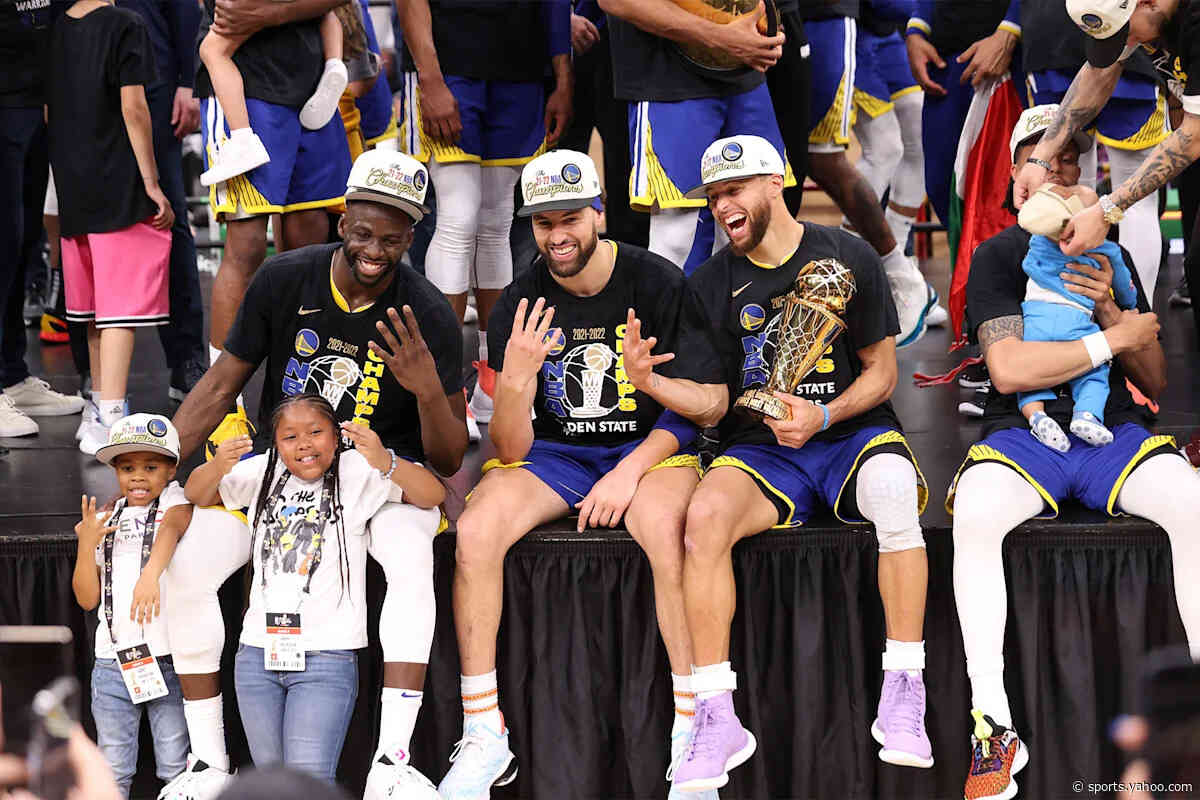 Warriors legend gives LeBron James ultimate flowers: ‘He has no weakness’