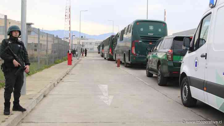 Gendarmería trasladó a otros 250 reos a la cárcel de Talca