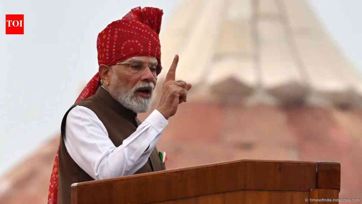Armed Naxals gone, now identify &amp; isolate 'dimagi Naxals': PM Modi on Independence Day