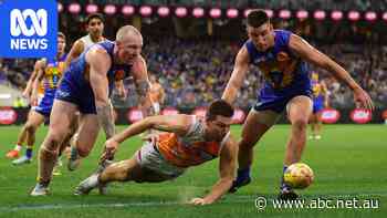Live: Giants, Blues looking for wins in battle for AFL wildcard