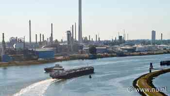 We hebben een watertekort, maar bij Rotterdam spoelt het massaal de zee in