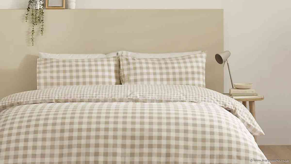 'Lovely refreshing' Dunelm duvet set can be snapped up for less than £1