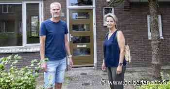 Tonnie haalt het huurhuis van zijn stervende moeder leeg, maar dat komt hem nu duur te staan: ‘Ongelooflijk wat ze vragen’