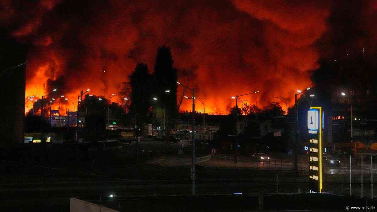 Schwere Kämpfe in der Nacht: Russland attackiert Kiew mit Raketen - Ukraine schickt Drohnen nach Moskau