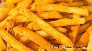 Chips will be crunchier and tastier if you cover them in 1 simple ingredient chef loves