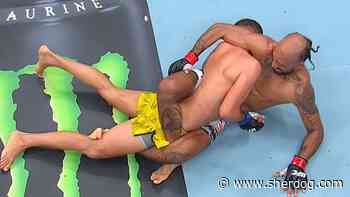 UFC 330 bonuses: Charles Johnson, 3 standouts pocket $100K bonus
