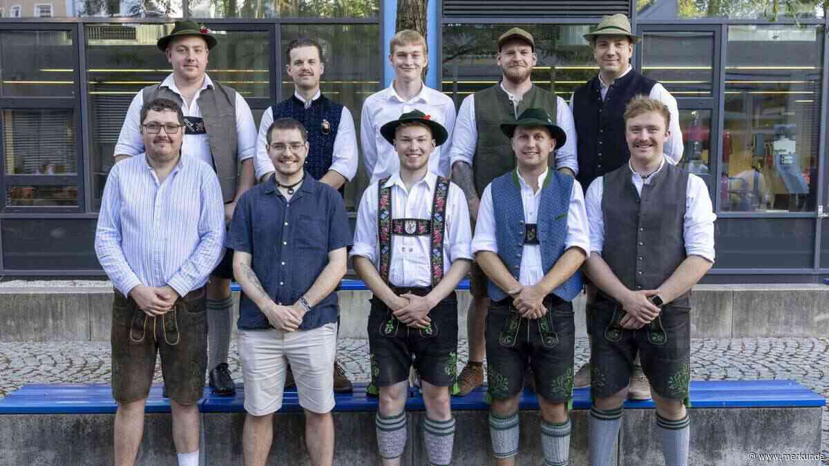 „Sie dürfen stolz auf Ihre Leistung sein“: Diese zehn neuen Handwerksmeister sind aus dem Landkreis